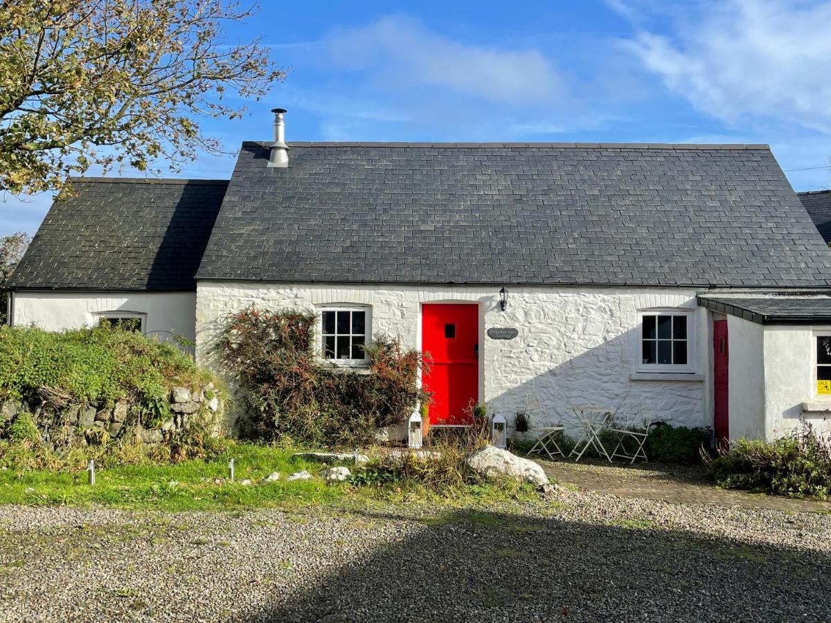 The Dairy @ Trefechan Wen Goodwick Eksteriør billede