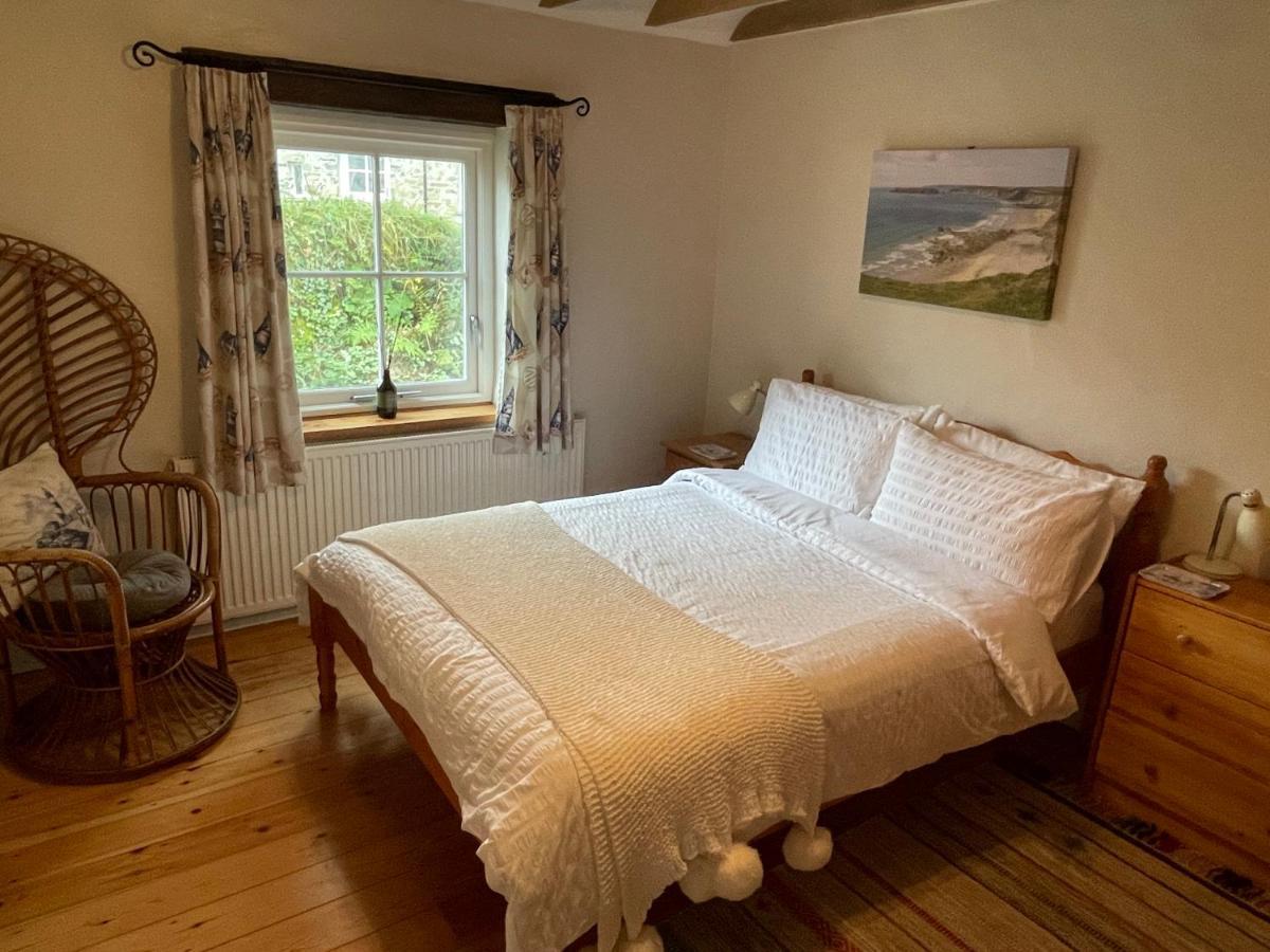 The Dairy @ Trefechan Wen Goodwick Eksteriør billede