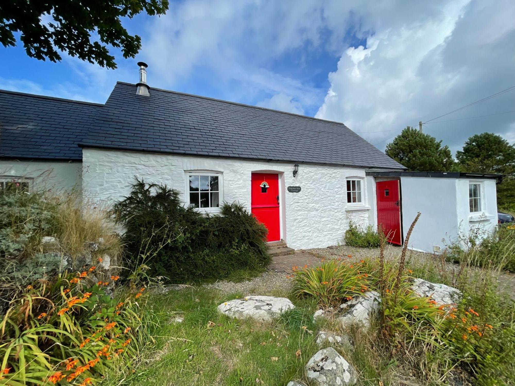 The Dairy @ Trefechan Wen Goodwick Eksteriør billede