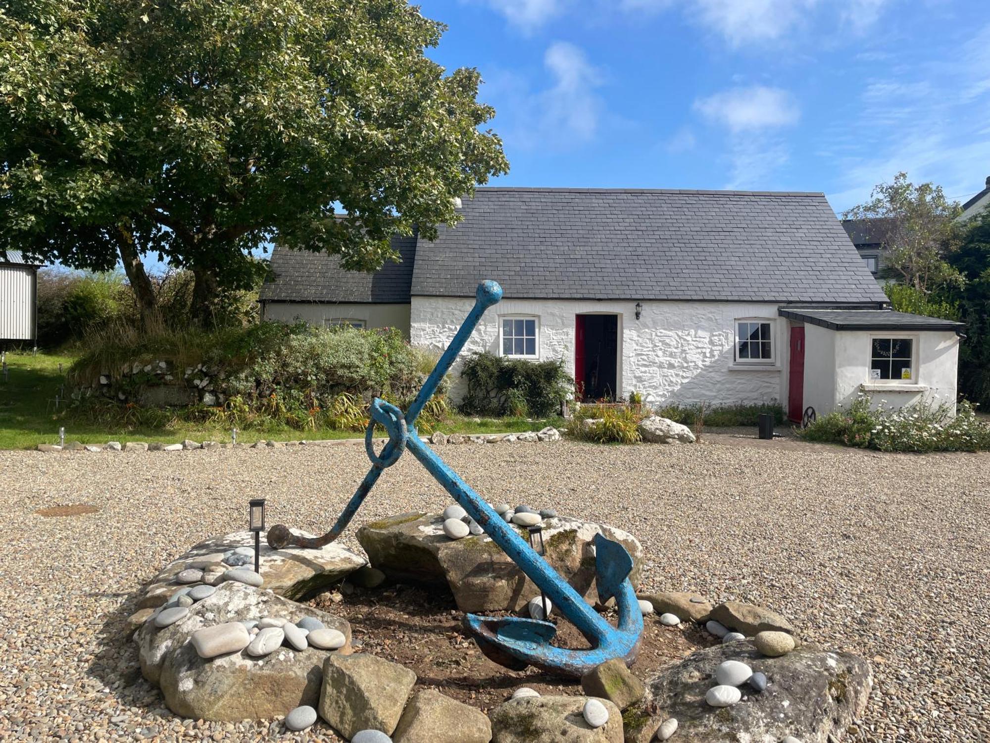 The Dairy @ Trefechan Wen Goodwick Eksteriør billede