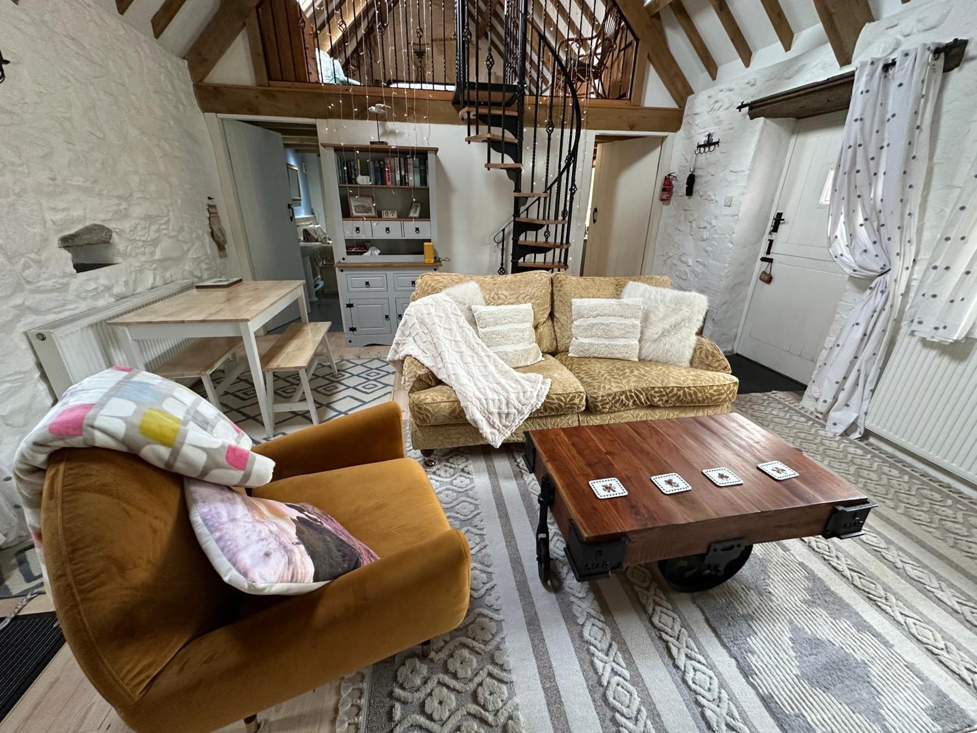The Dairy @ Trefechan Wen Goodwick Eksteriør billede